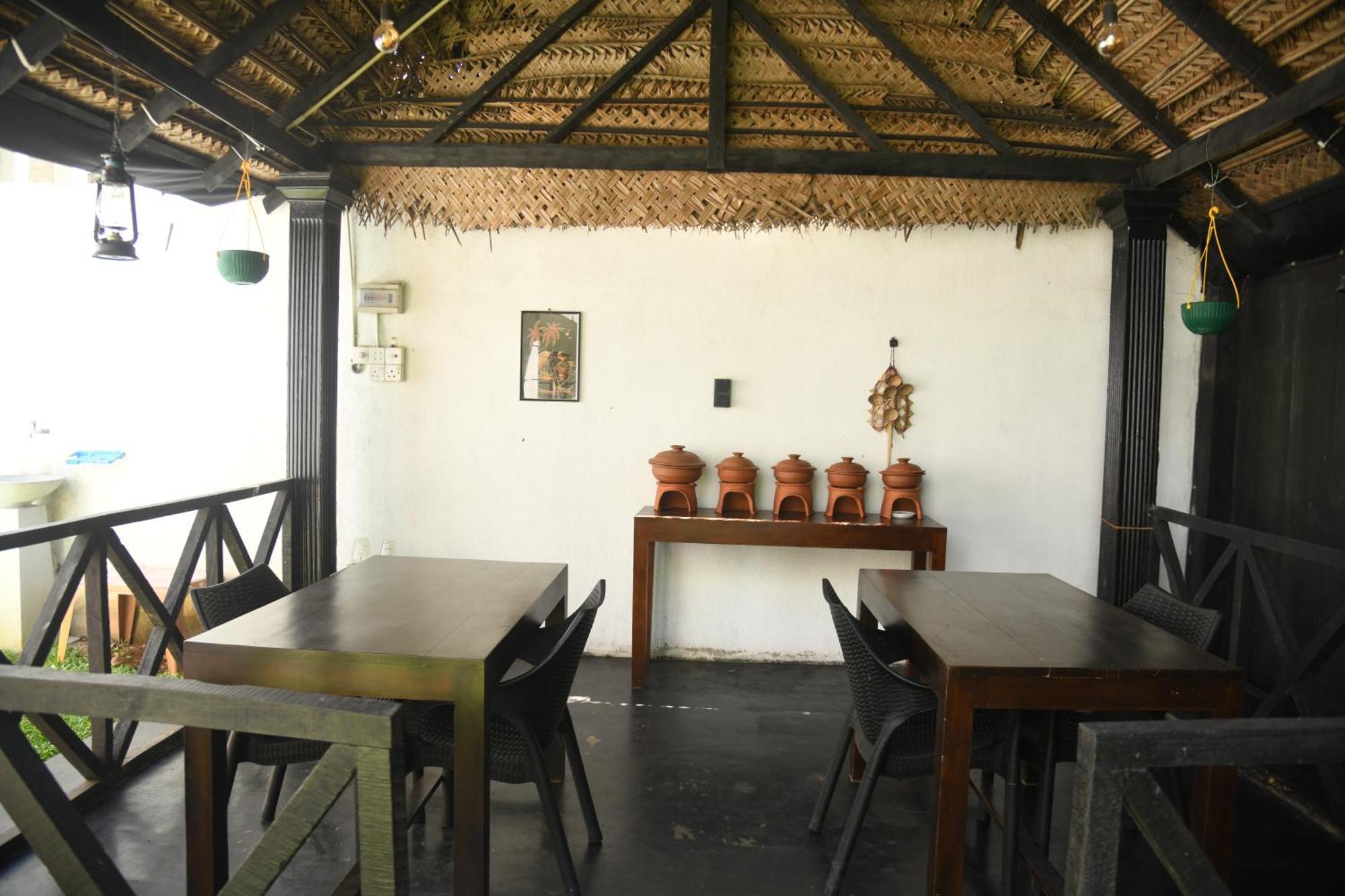 Wild Park Safari Home Stay Udawalawe Exterior foto