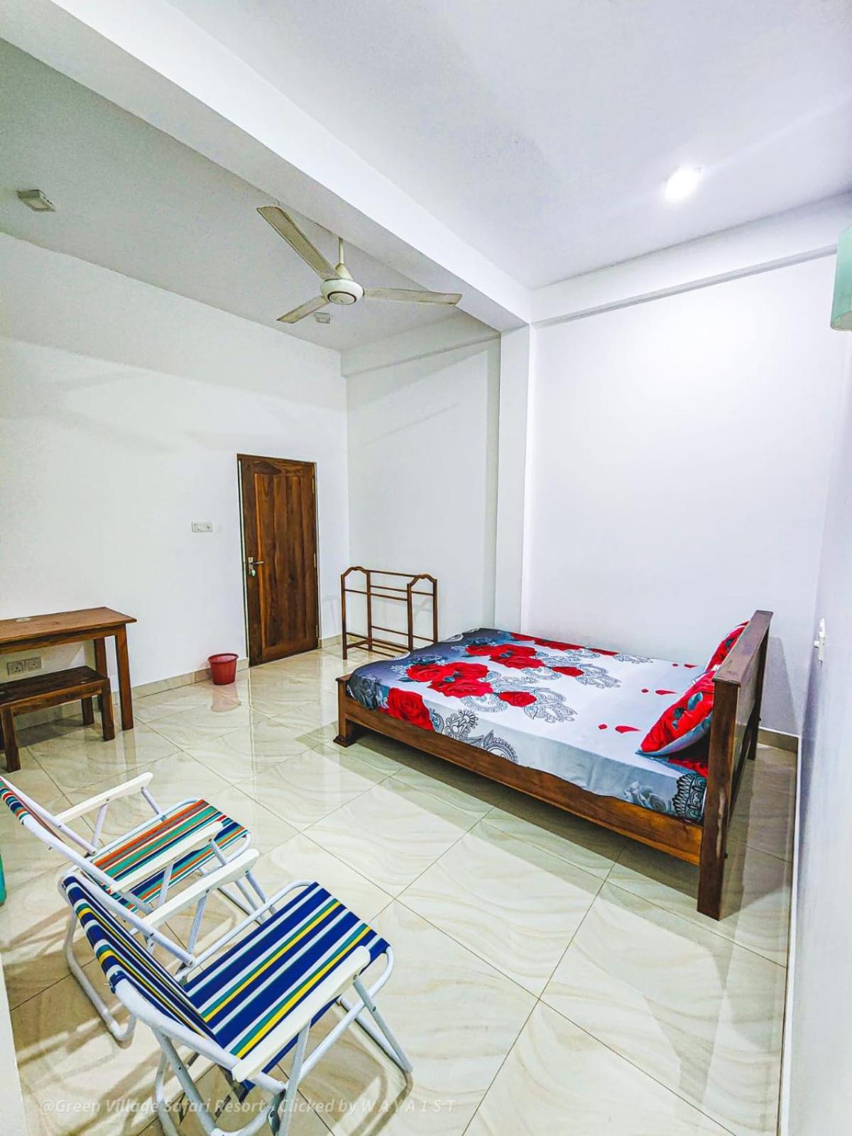 Wild Park Safari Home Stay Udawalawe Exterior foto